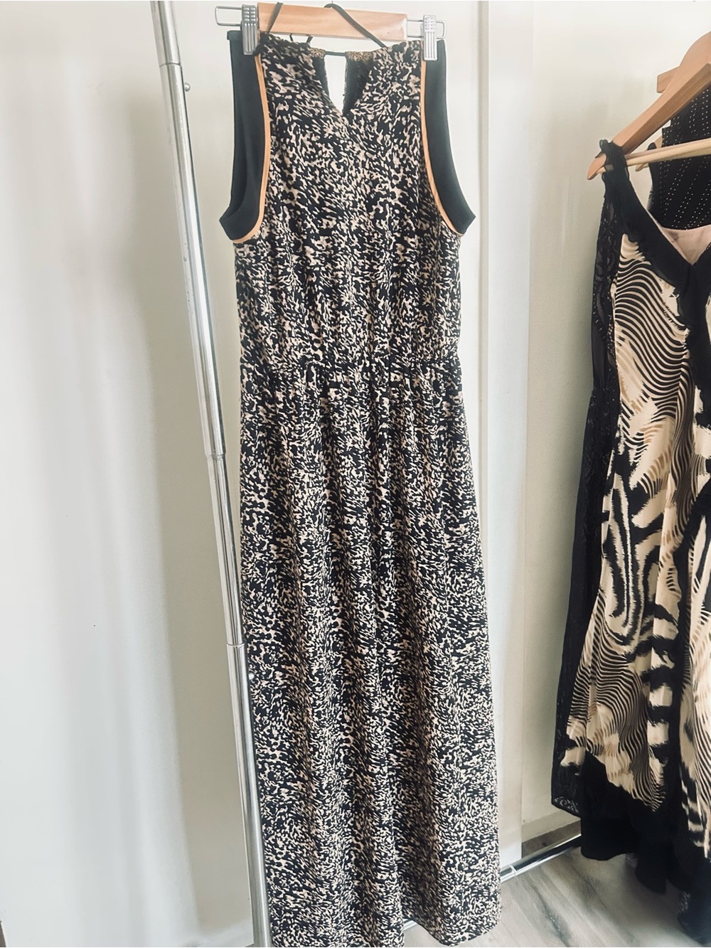 Anthropologie Black and Gold Patterned Maxi Dress - Picture 6 of 7